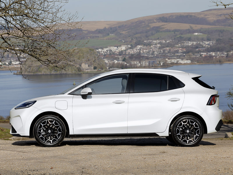 MG MG4 118Kw Premium Long Range 54Kwh White #5