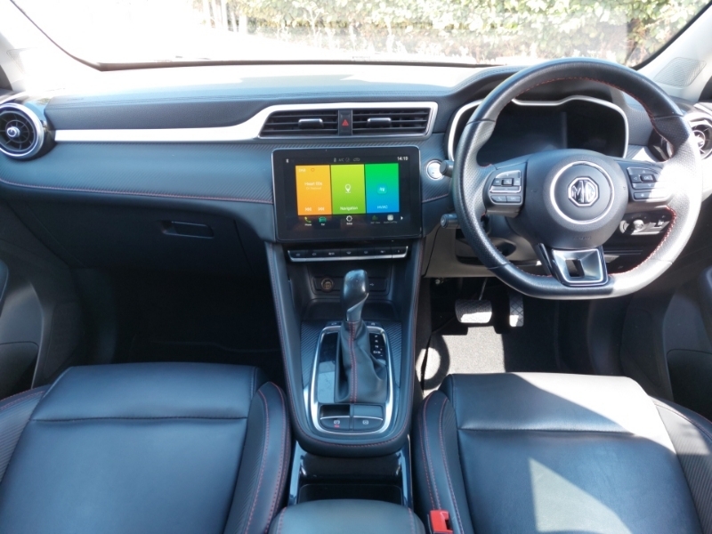 MG ZS 1.0T Gdi Exclusive Dct Black #3