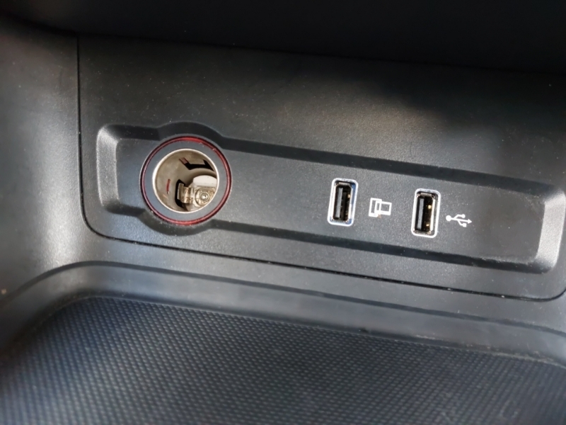 MG ZS Trophy Connect Black #16