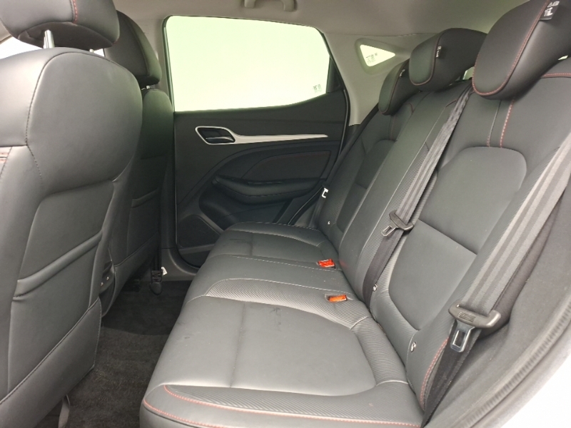 MG ZS 1.0T Gdi Exclusive CA24VVE White #6