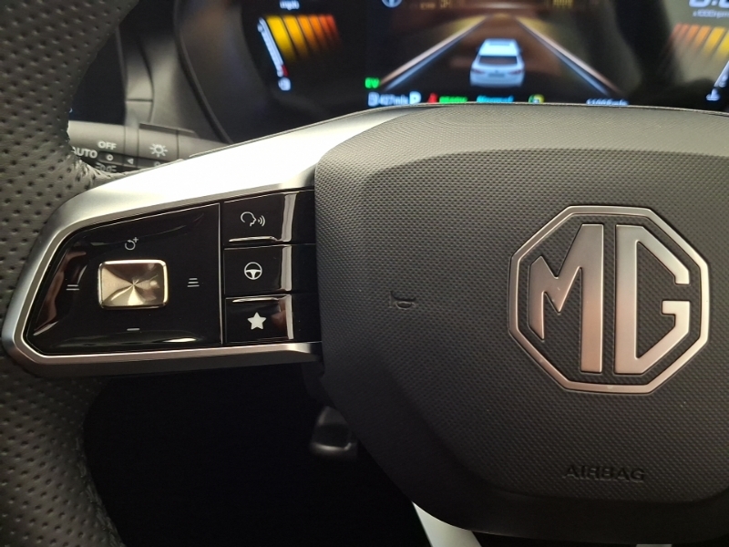 MG ZS 1.5 Se Grey #12