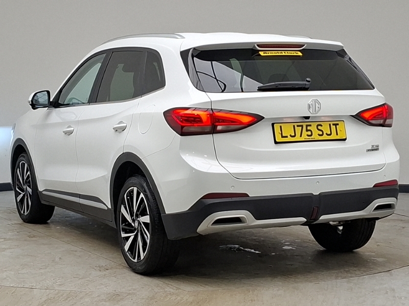 MG ZS 1.5 Hybrid Trophy LJ75SJT White #2