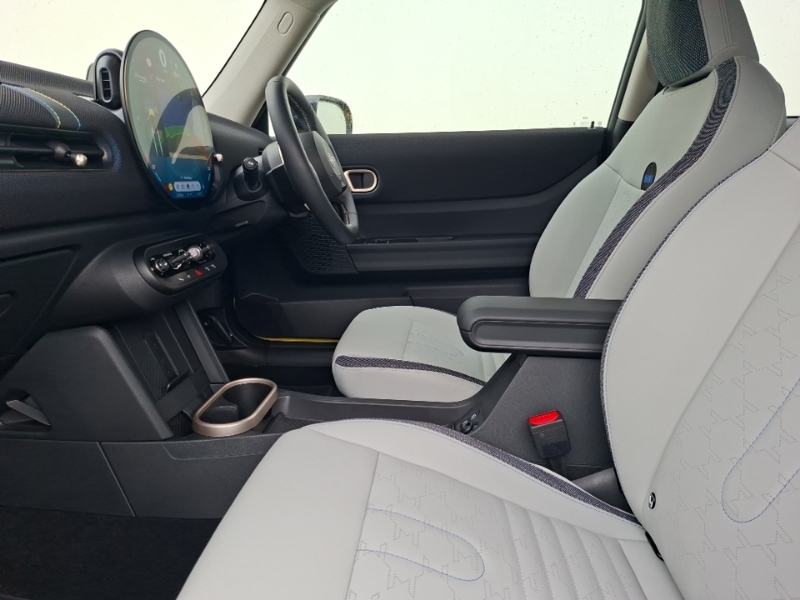 Mini Hatch 1.5 C Classic Level 1 Yellow #5