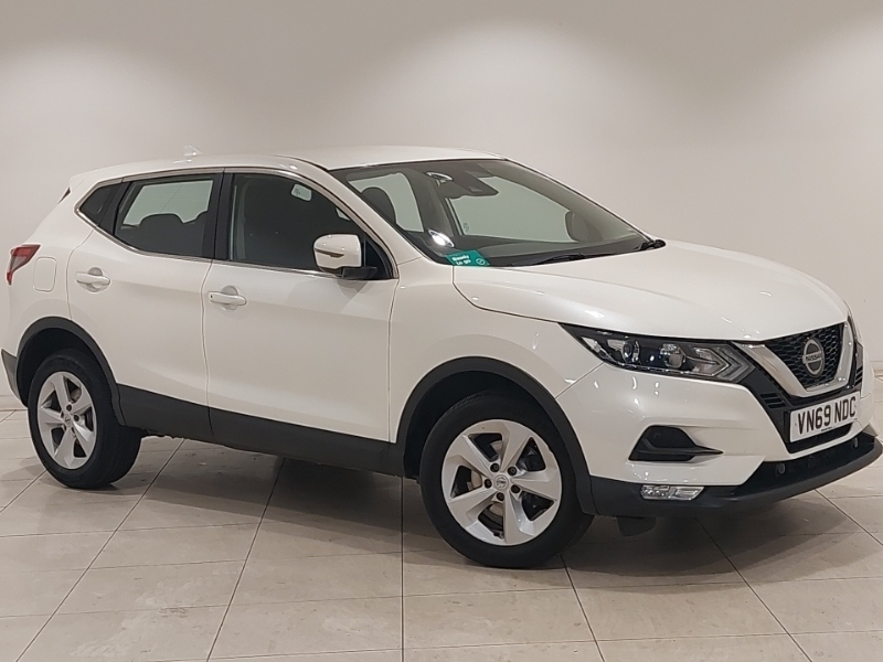 Nissan Qashqai 1.3 Dig-t Acenta Premium White
