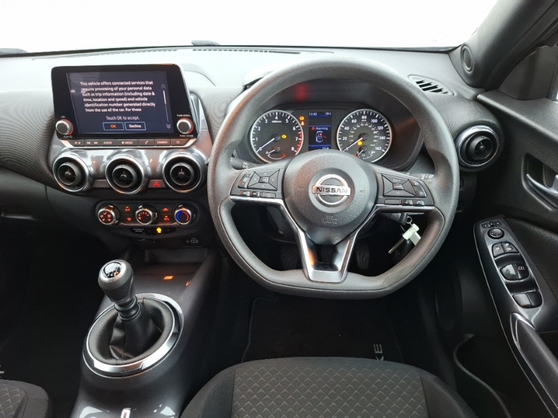 Nissan Juke Tekna Grey #8