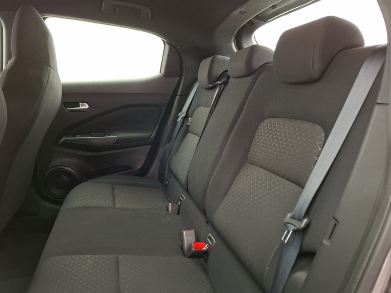 Nissan Juke Tekna Grey #6