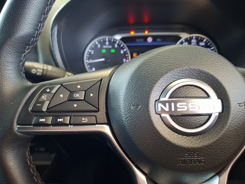 Nissan Juke N-connecta Grey #12
