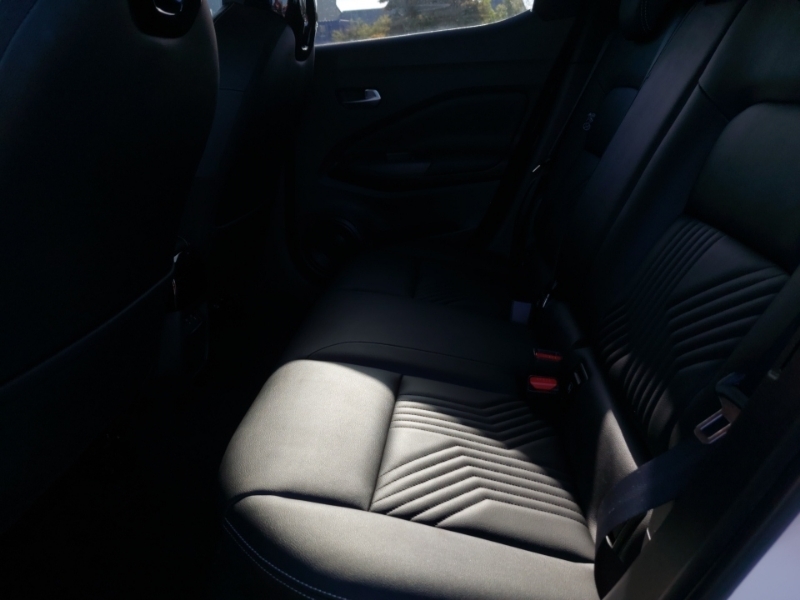 Nissan Juke 1.0 Dig-t Tekna White #6