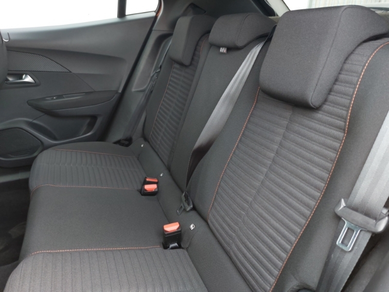 Peugeot 2008 1.2 Puretech Active Premium Orange #6