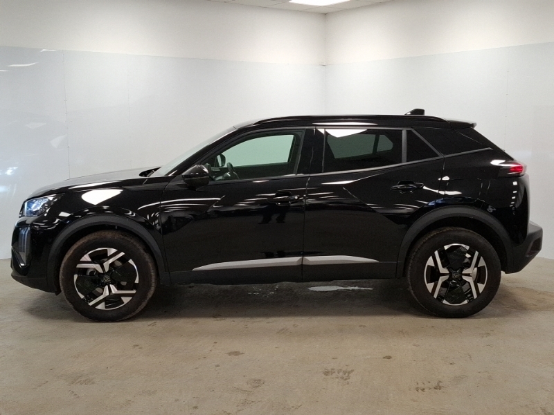 Peugeot 2008 1.2 Puretech 130 Allure Black #4
