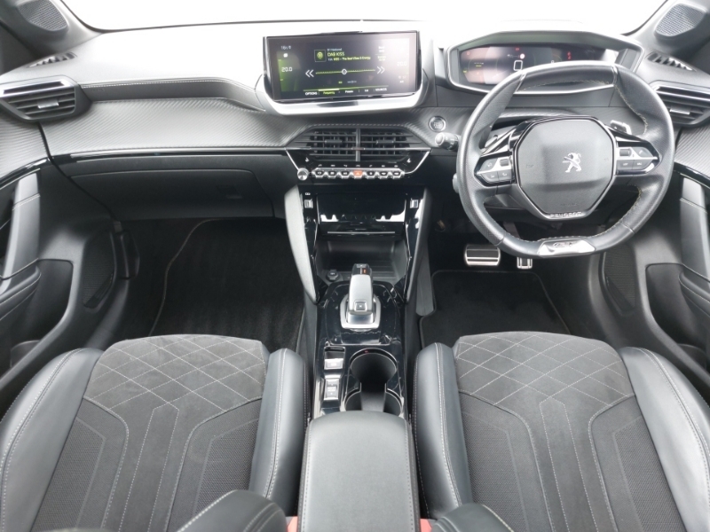 Peugeot 208 1.2 Puretech 130 Gt Premium Eat8 White #3