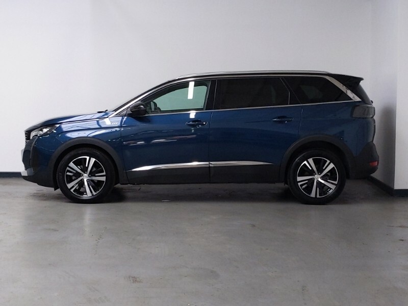 Peugeot 5008 1.5 Bluehdi Gt Eat8 Blue #4