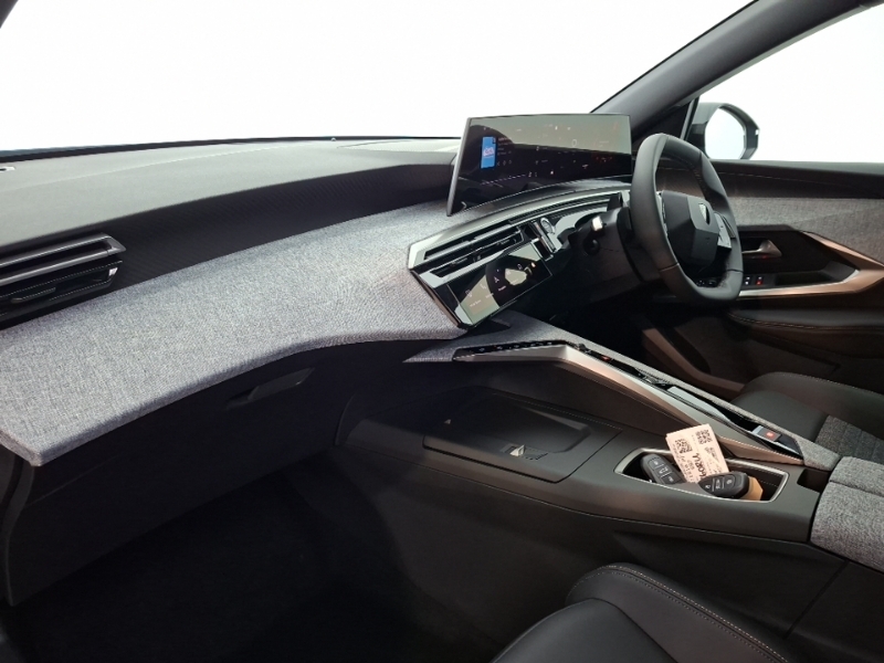 Peugeot 5008 1.2 Hybrid 145 Allure E-dsc6 Blue #5