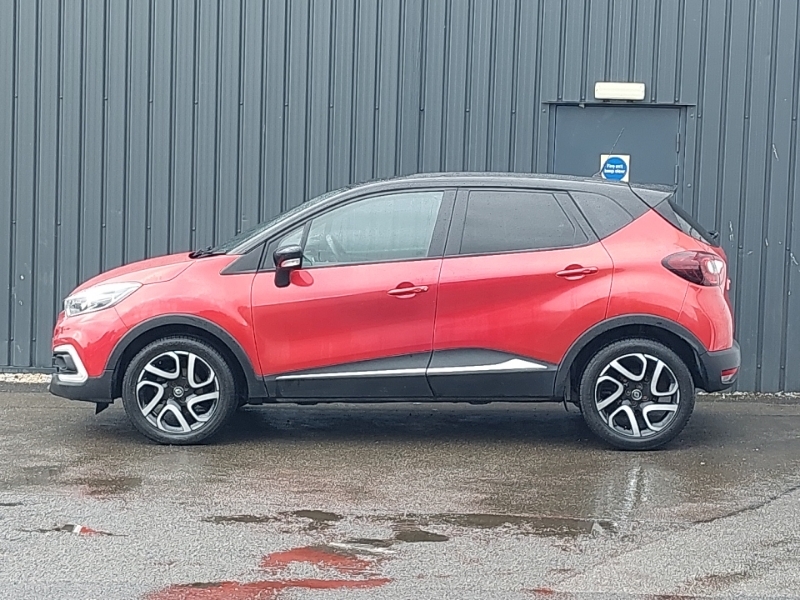 Renault Captur 0.9 Tce 90 Iconic Red #4