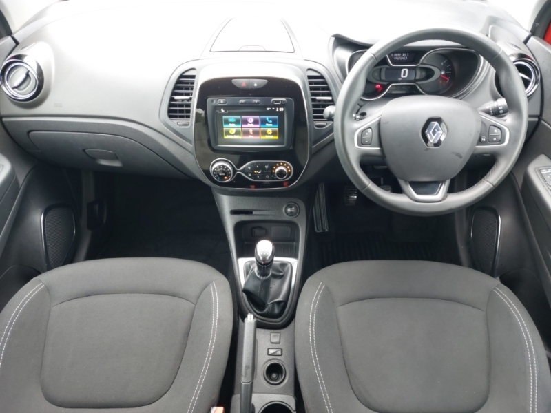 Renault Captur 0.9 Tce 90 Iconic Red #3