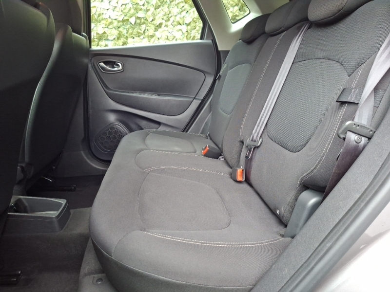 Renault Captur 0.9 Tce 90 Play SA69ZWJ Grey #6