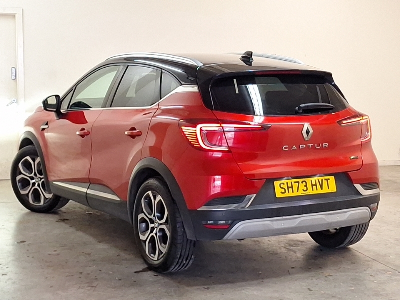 Renault Captur 1.6 E-tech Full Hybrid 145 Techno Red #2