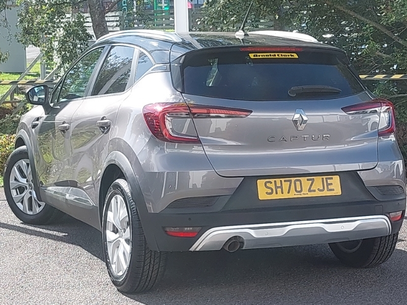 Renault Captur 1.3 Tce 130 Iconic Black #2