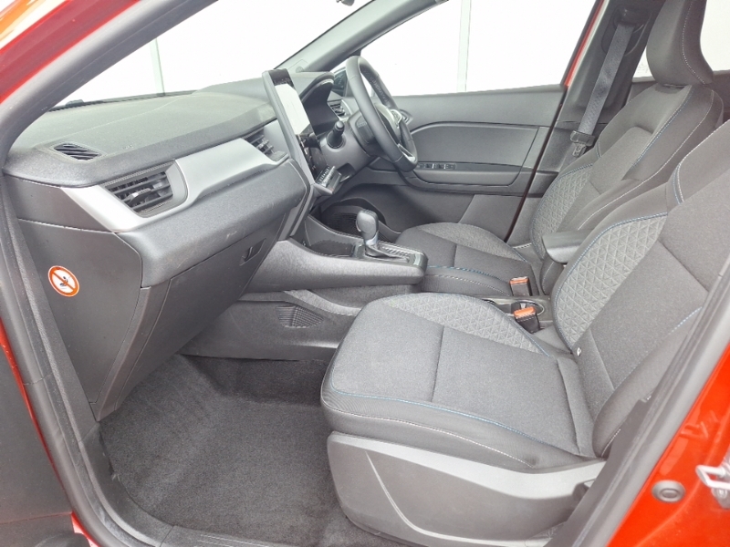 Renault Captur 1.6 E-tech Full Hybrid 145 Evolution Red #5