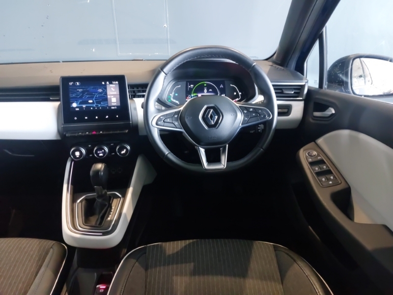 Renault Clio Iconic Black #8