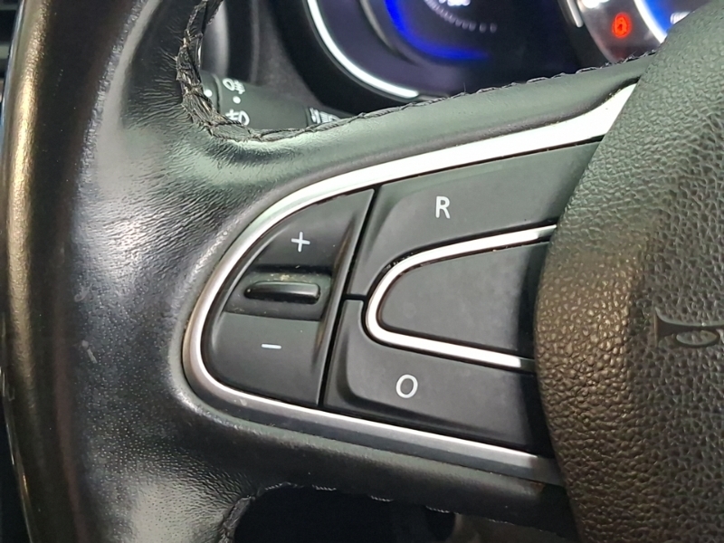 Renault Koleos Iconic Blue #12