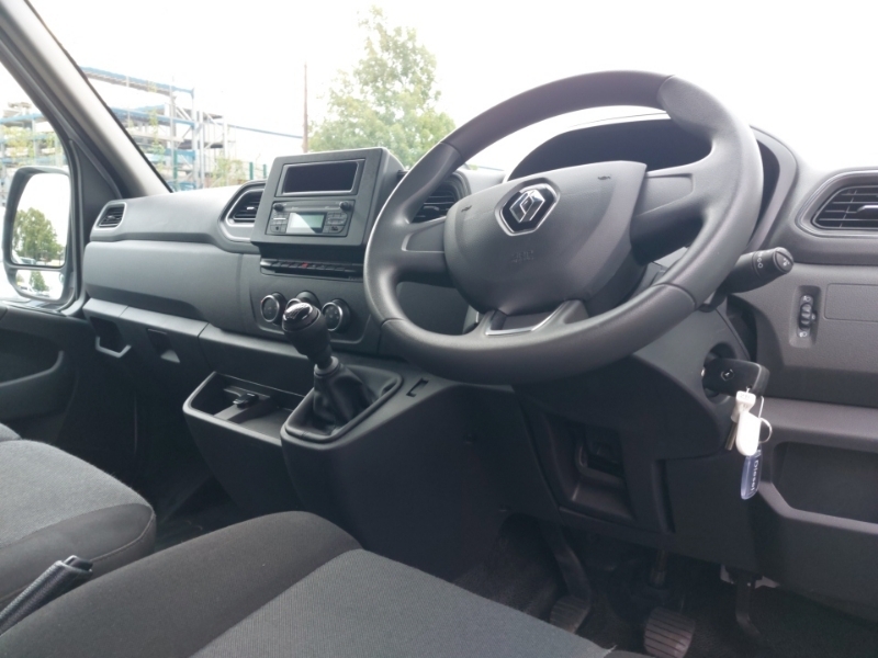 Renault Master Mm35dci 135 Business Medium Roof Van White #2
