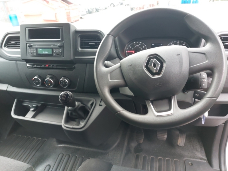 Renault Master Mm35dci 135 Business Medium Roof Van White #6