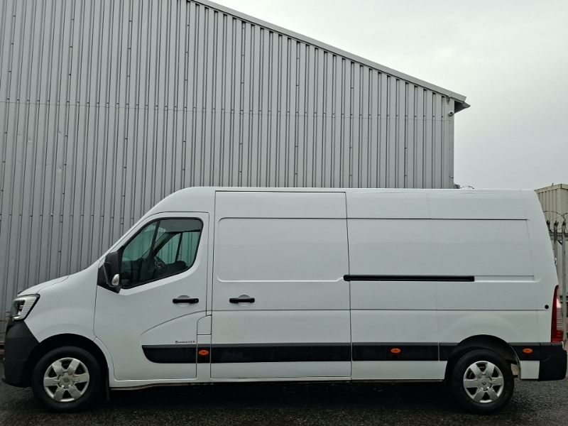 Renault Master Lm35dci 135 Business Medium Roof Van White #4