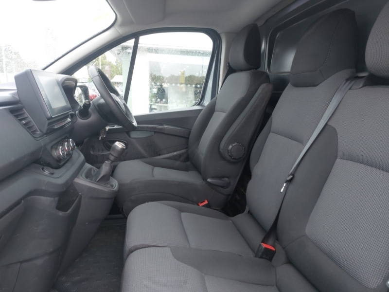 Renault Trafic Ll30 Blue Dci 130 Business Van Grey #5