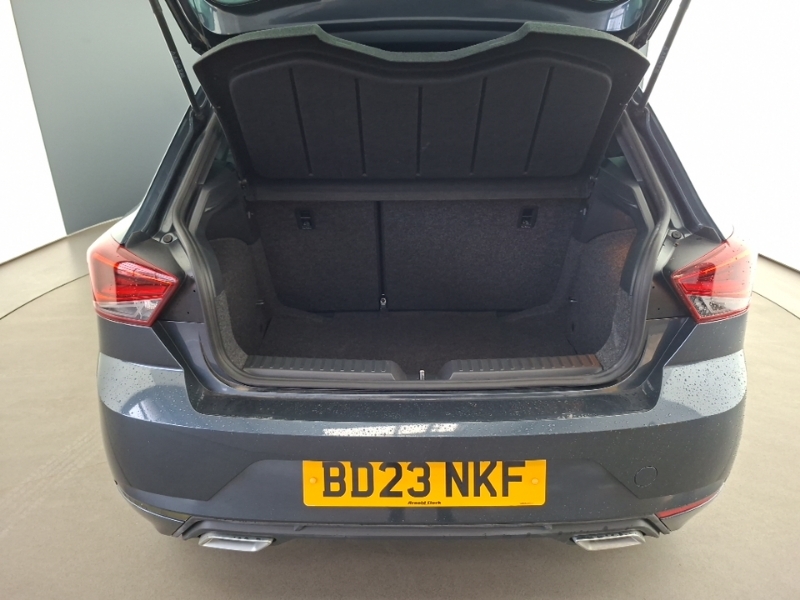 Seat Ibiza Hatchback White #18