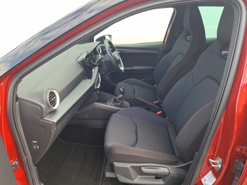 Seat Arona 1.0 Tsi 115 Fr Limited Edition Red #5