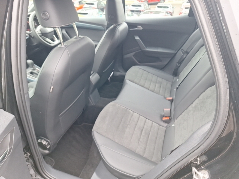 Seat Arona 1.0 Tsi 115 Xperience Lux Dsg Black #6