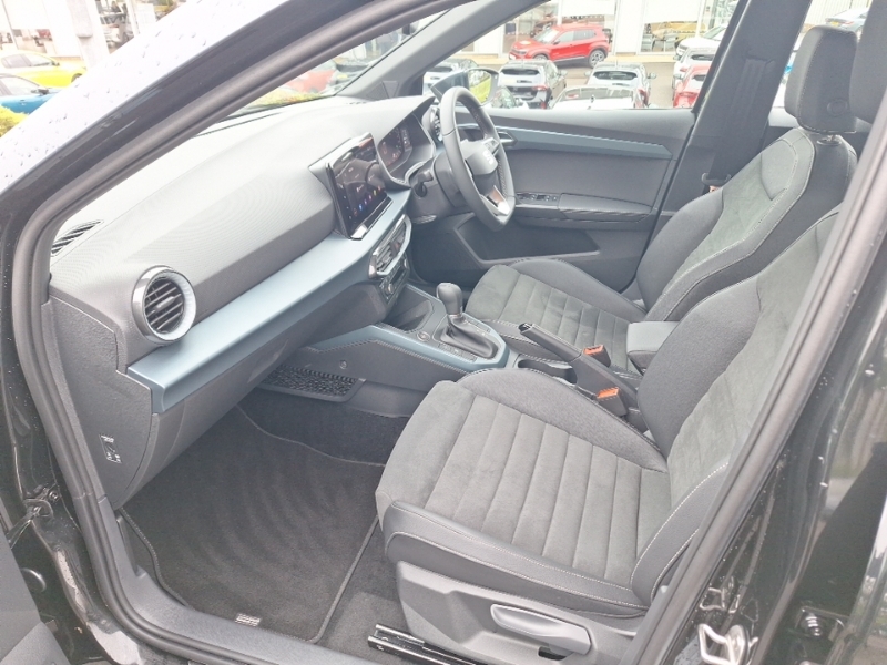 Seat Arona 1.0 Tsi 115 Xperience Lux Dsg Black #5