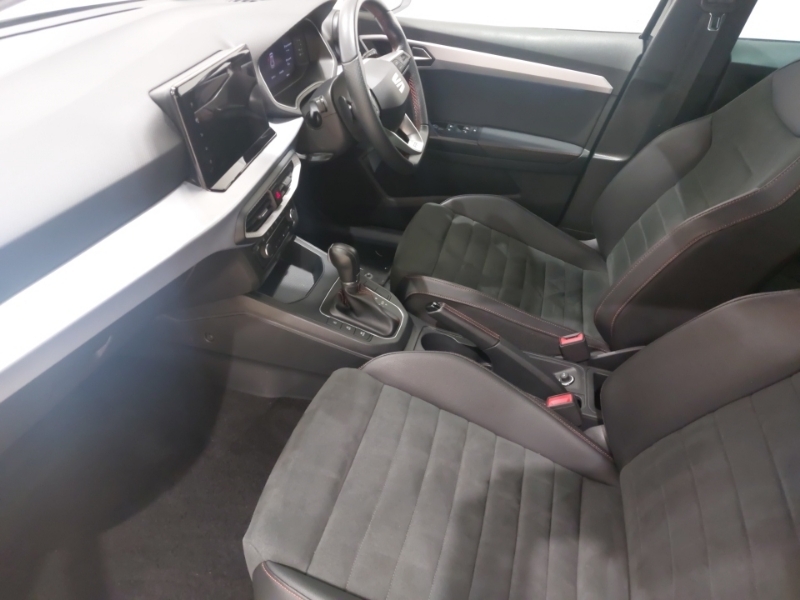 Seat Ibiza 1.0 Tsi 115 Fr Sport Dsg Black #5