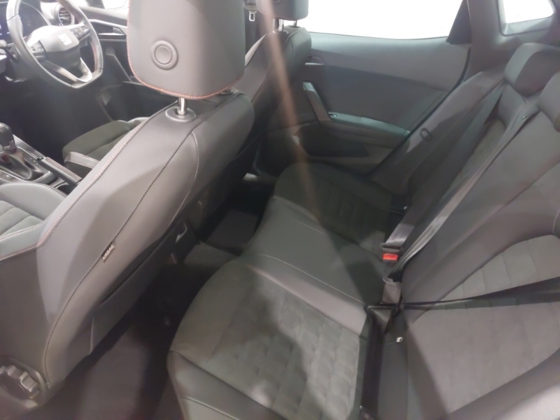 Seat Ibiza 1.0 Tsi 115 Fr Sport Dsg Black #6