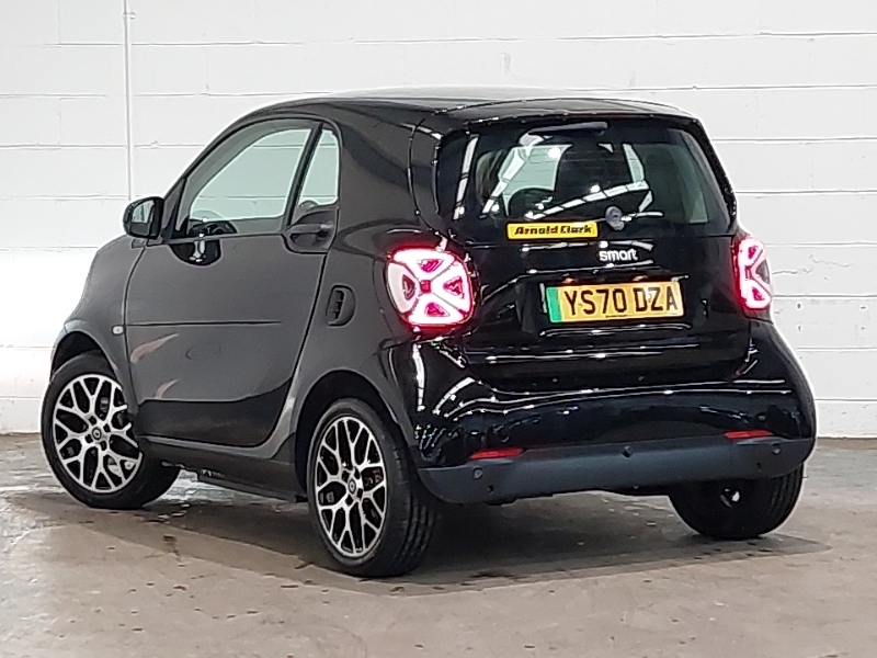 Smart Fortwo Coupe 60Kw Eq Prime Exclusive 17Kwh 22Kwch Black #2