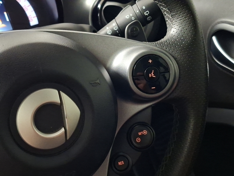 Smart Fortwo Coupe Proxy White #12