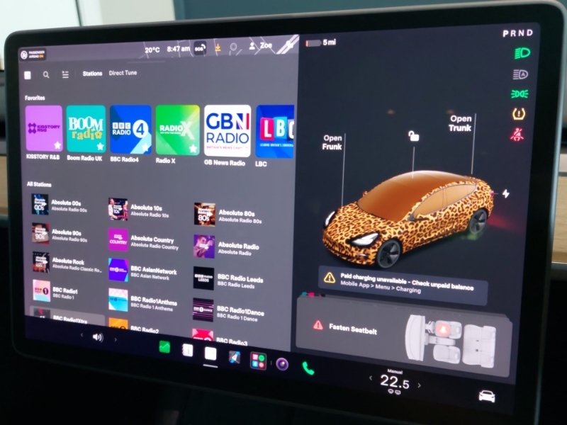 Tesla Model 3 Dual Motor Long Range Saloon White #11
