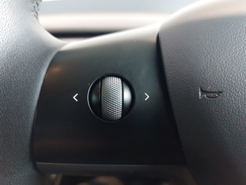 Tesla Model 3 Dual Motor Long Range Saloon White #12