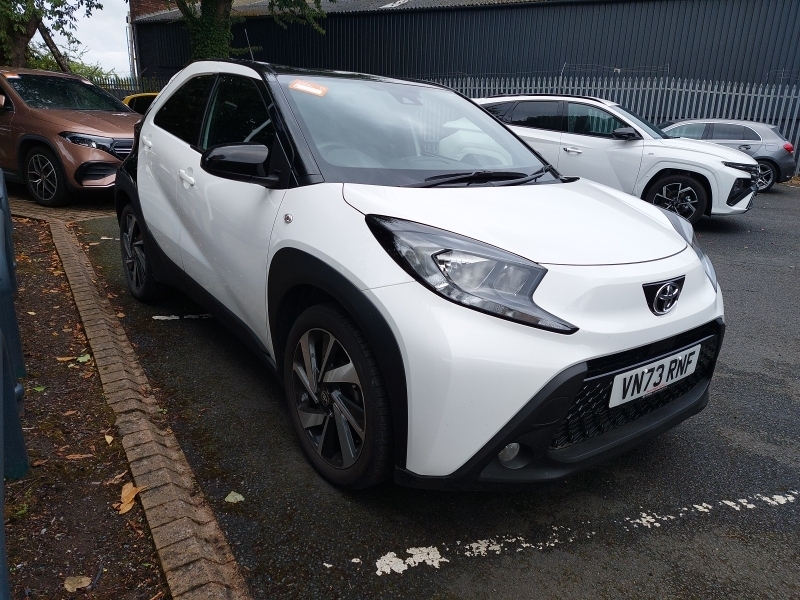 Toyota Aygo X 1.0 Vvt-i Pure White #2