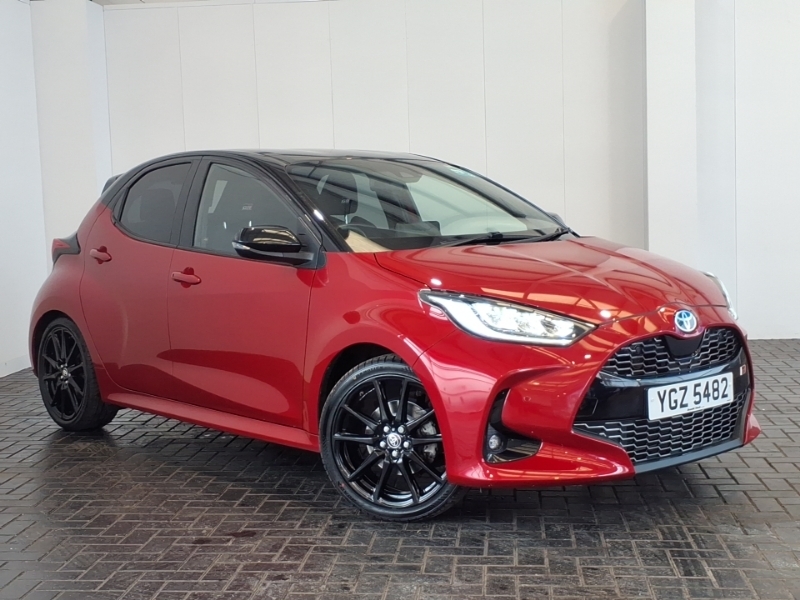 Toyota Yaris 1.5 Hybrid Gr Sport Cvt City Packbi-tone Black
