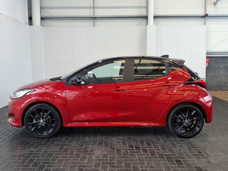 Toyota Yaris 1.5 Hybrid Gr Sport Cvt City Packbi-tone Black #4