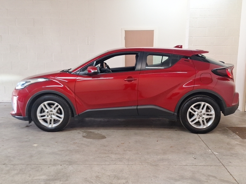 Toyota C-Hr 1.8 Hybrid Icon Cvt Red #4