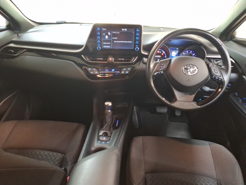 Toyota C-Hr 1.8 Hybrid Icon Cvt Red #3
