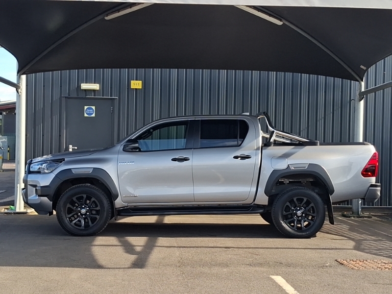 Toyota HILUX Invincible X Dcab Pick Up 2.8 D-4d Silver #4