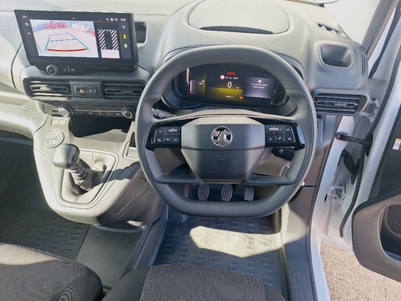 Vauxhall Combo 1.5L Pro 6Dr Blue #8