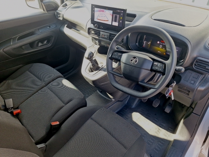 Vauxhall Combo 1.5 Turbo D 100Ps Pro H1 Van White #3