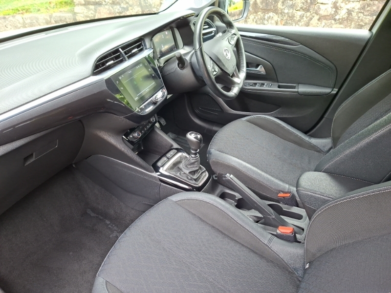 Vauxhall Astra Corsa Hatchback 1.2 Turbo Elite Nav DN20GYF White #5