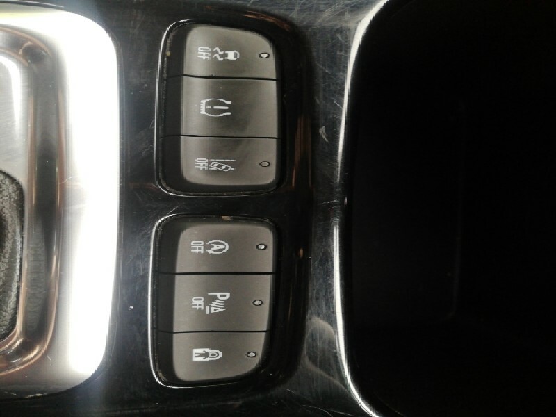 Vauxhall Crossland Se Black #18