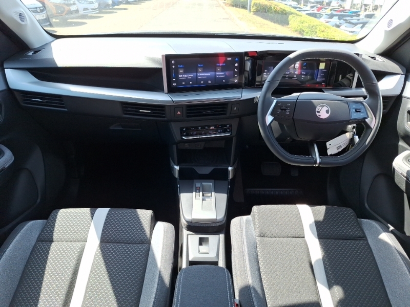 Vauxhall Frontera 83Kw Ultimate 54Kwh Extended Range Black #3